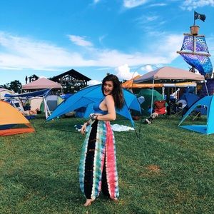 Meet your Posher, Ek